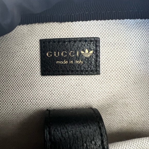 Adidas x Gucci collection, this backpack features the Gucci Trefoil print. - Picture 8 of 8